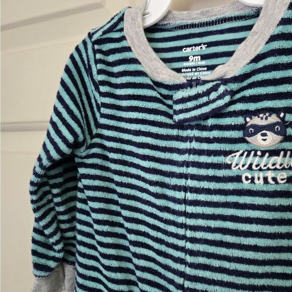 2/$15 Carters Terry Cloth Sleeper Size 9 M - Picture 2 of 4